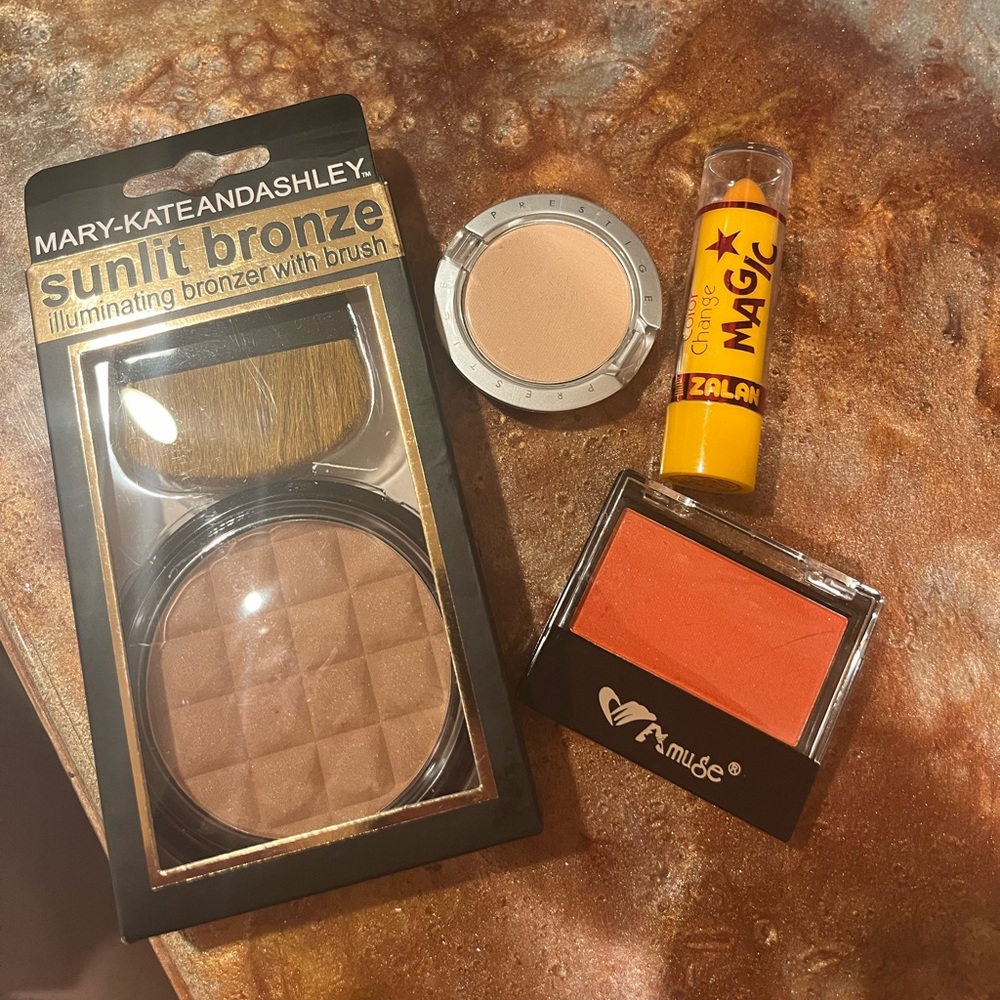 New Make up Bundle!